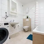 Apartamento Comodo *