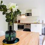 Apartamento Comodo *